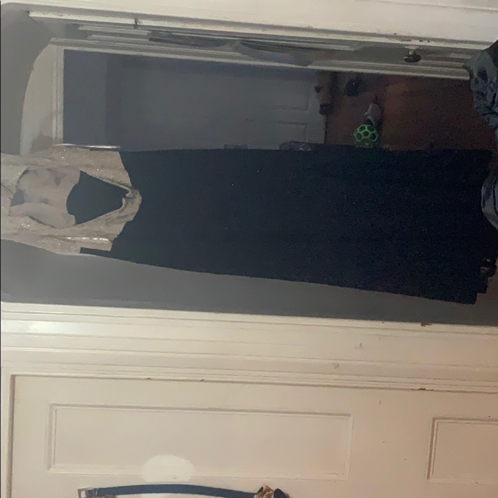 Formal prom special occasion dress - Picture 4 of 5